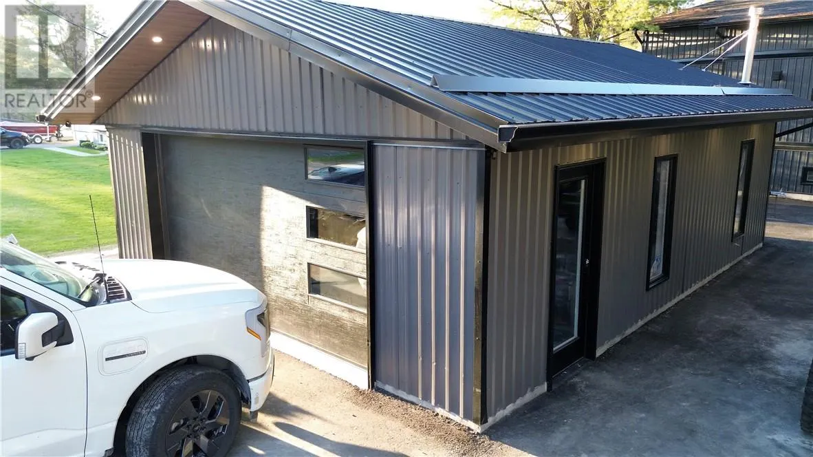 141 Northland Road