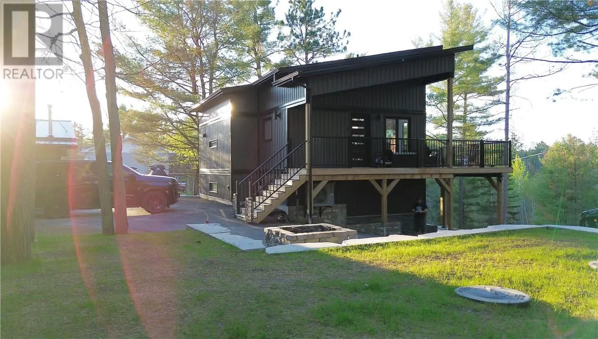 141 Northland Road