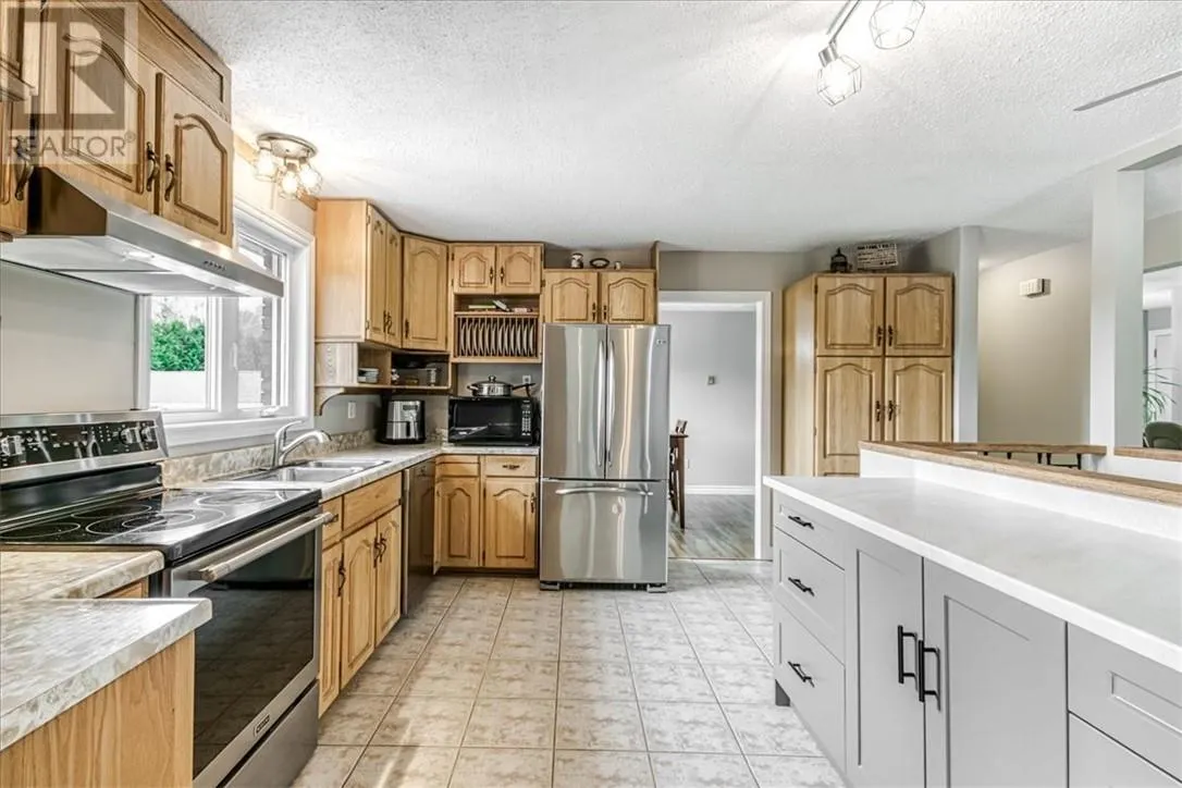 195 Limberlost Lane
