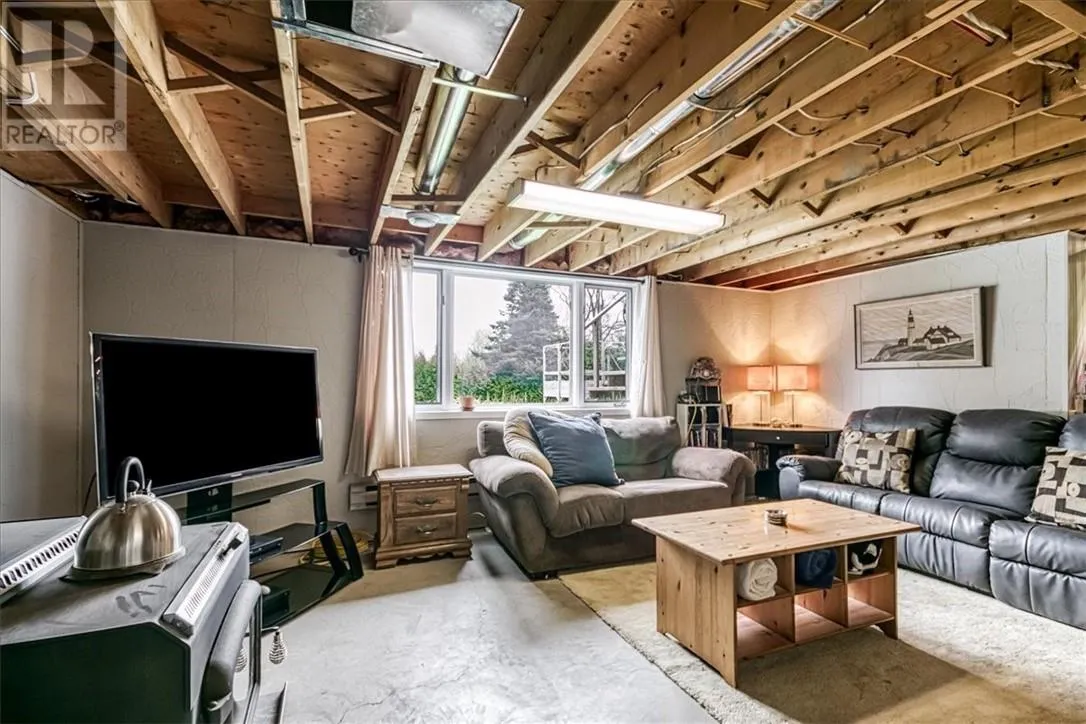 195 Limberlost Lane