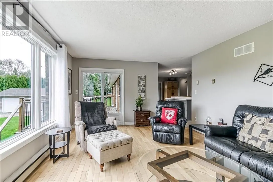195 Limberlost Lane