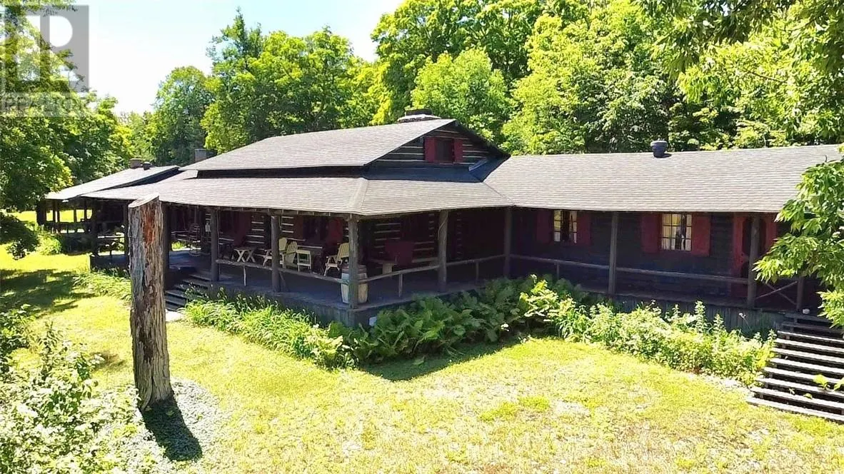462 Maple Point Rd