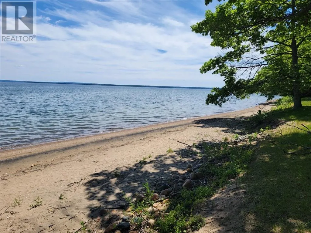 462 Maple Point Rd