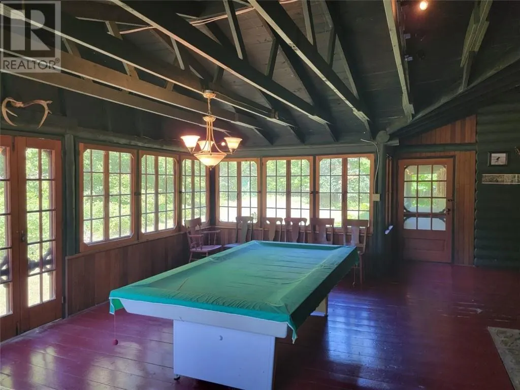 462 Maple Point Rd