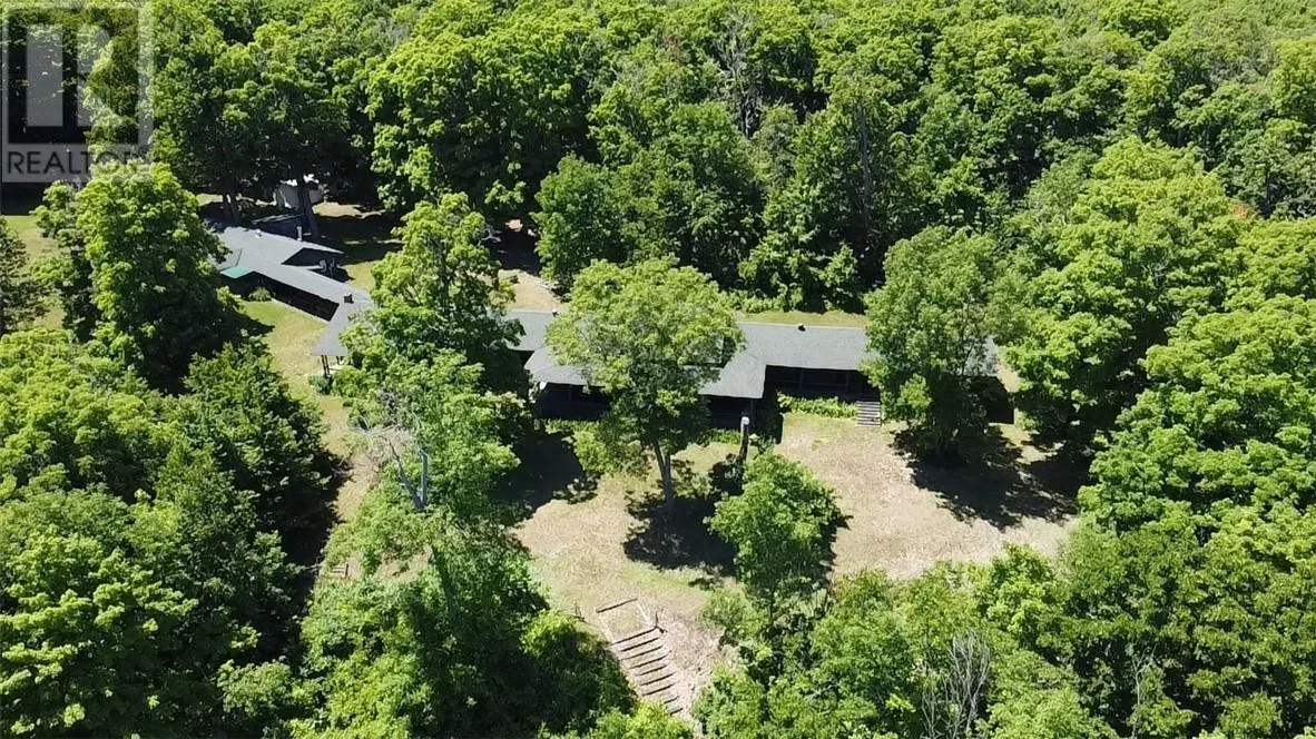 462 Maple Point Rd