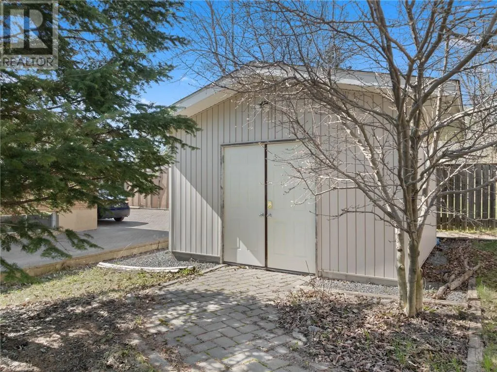 176 Strathmere Court