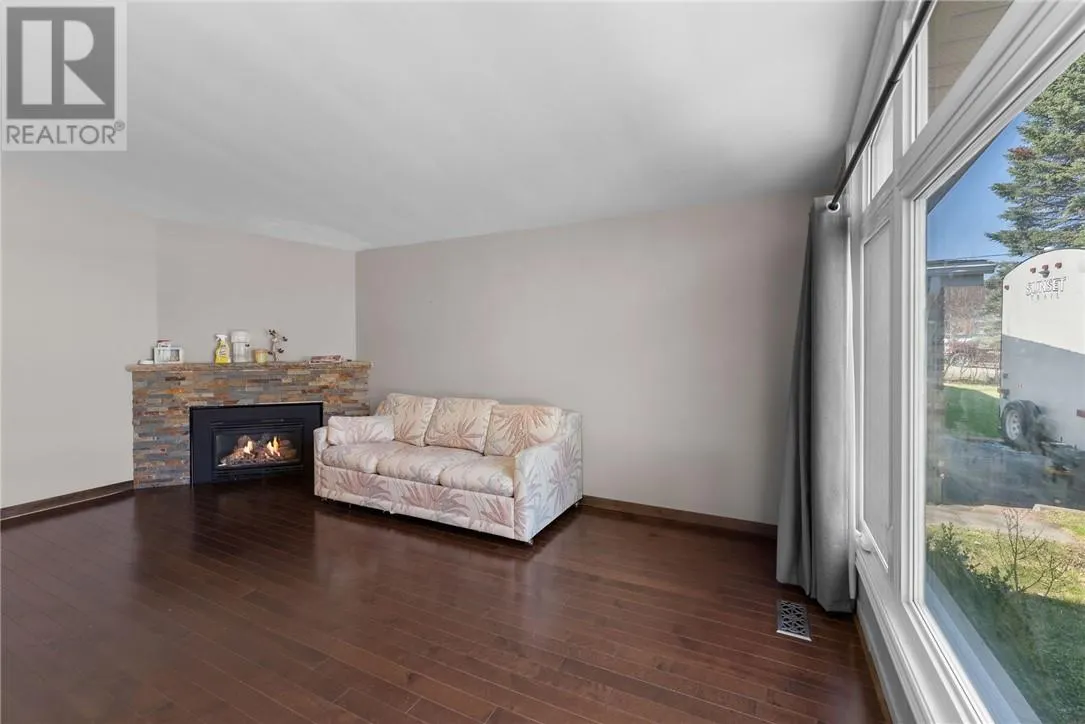 176 Strathmere Court