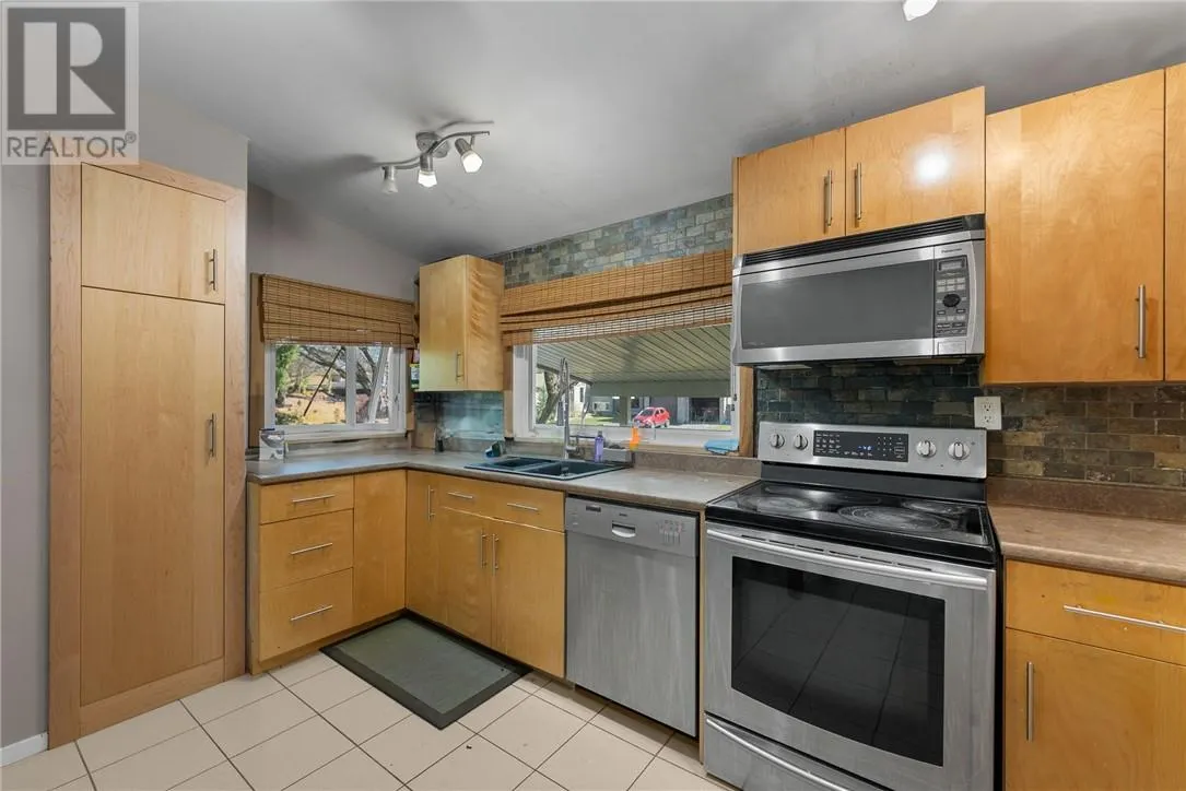 176 Strathmere Court