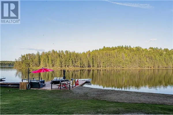 8A Frenchmans Bay