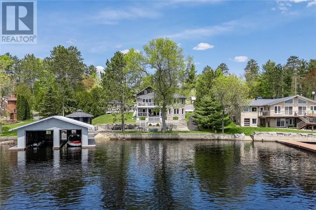 366 Northshore Road