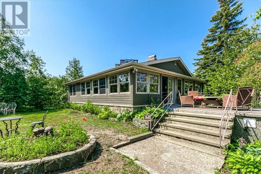 0 Nepahwin Island