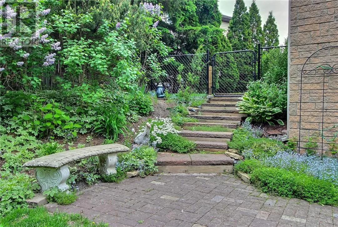67 Ravina Avenue