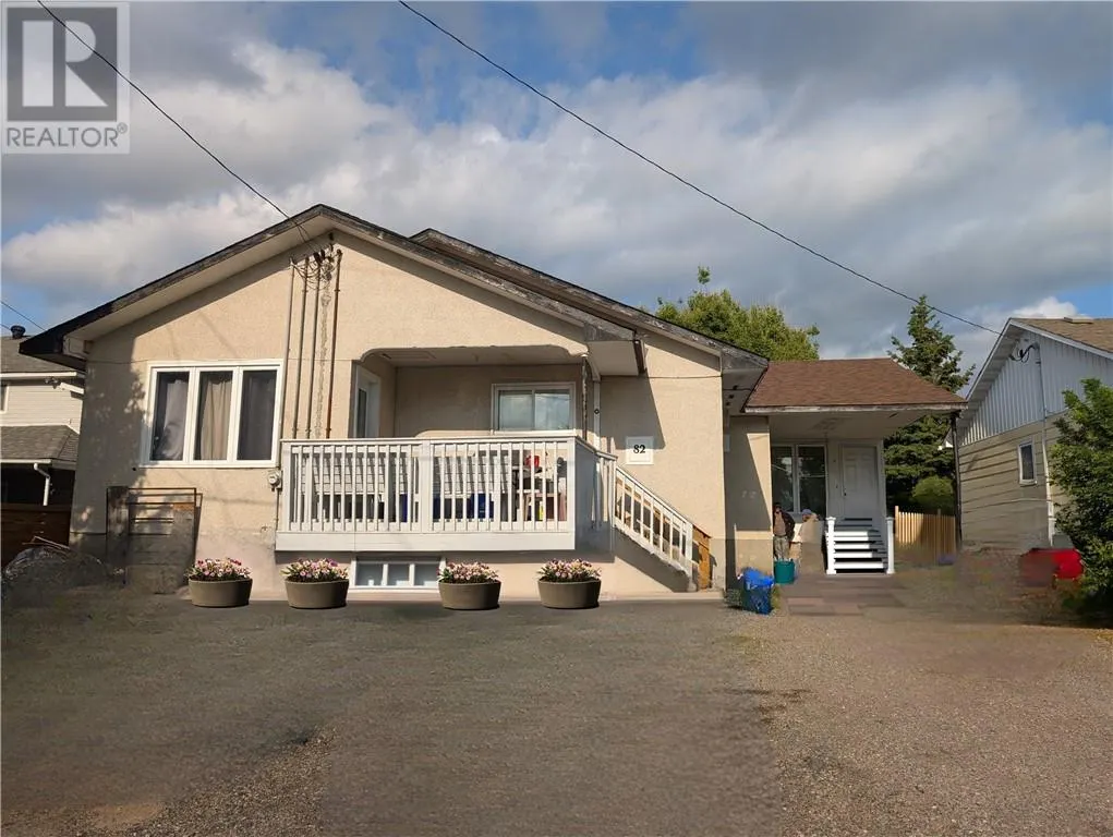 82 Charette Avenue