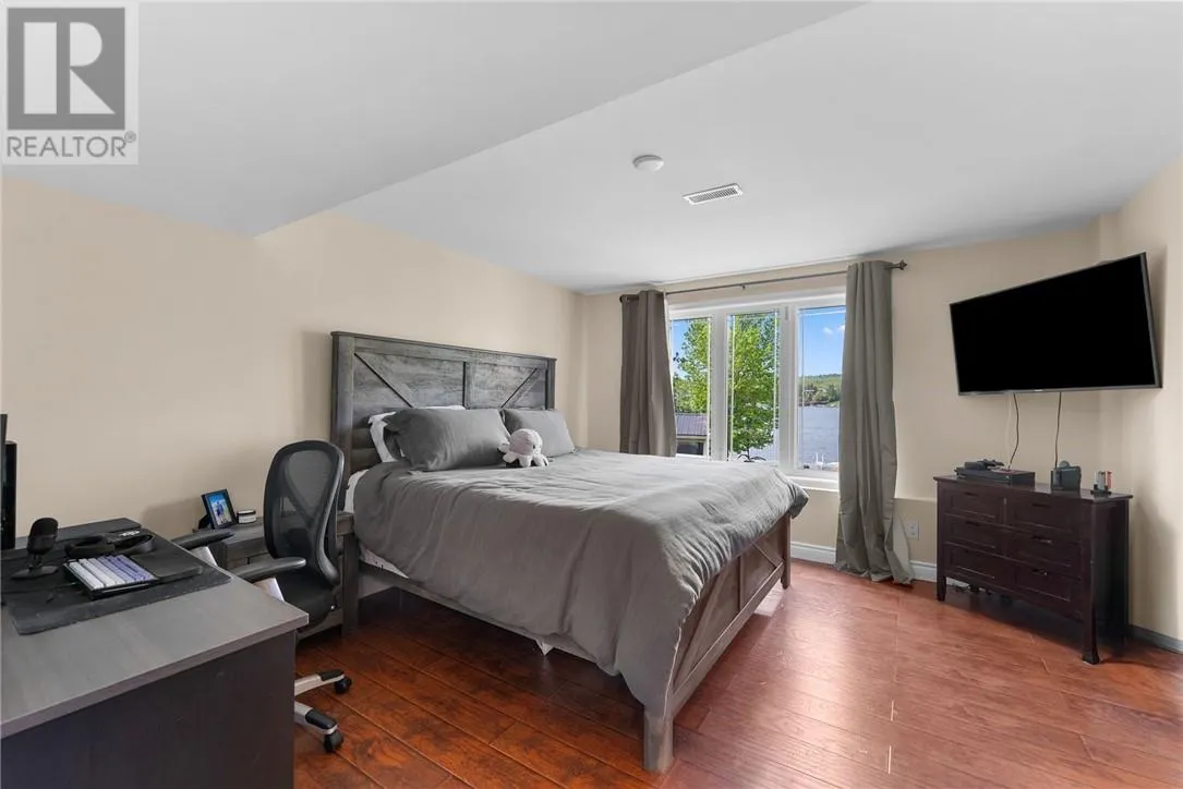 580 Dew Drop Road