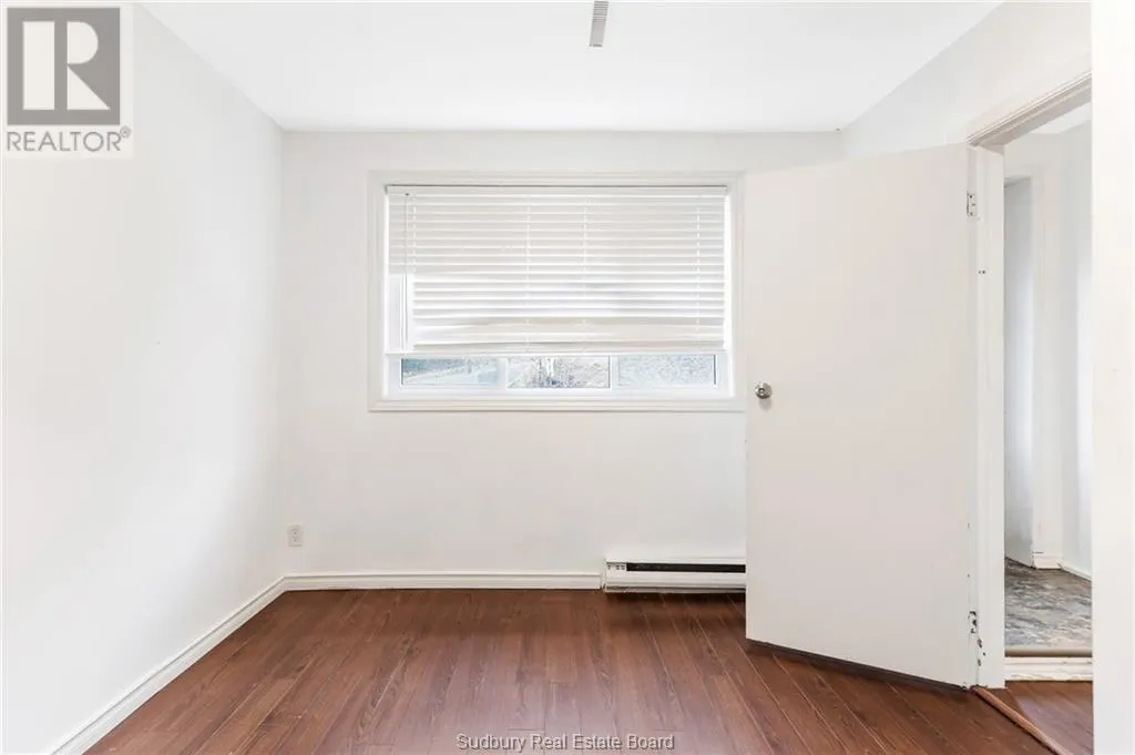 6 Gino Street