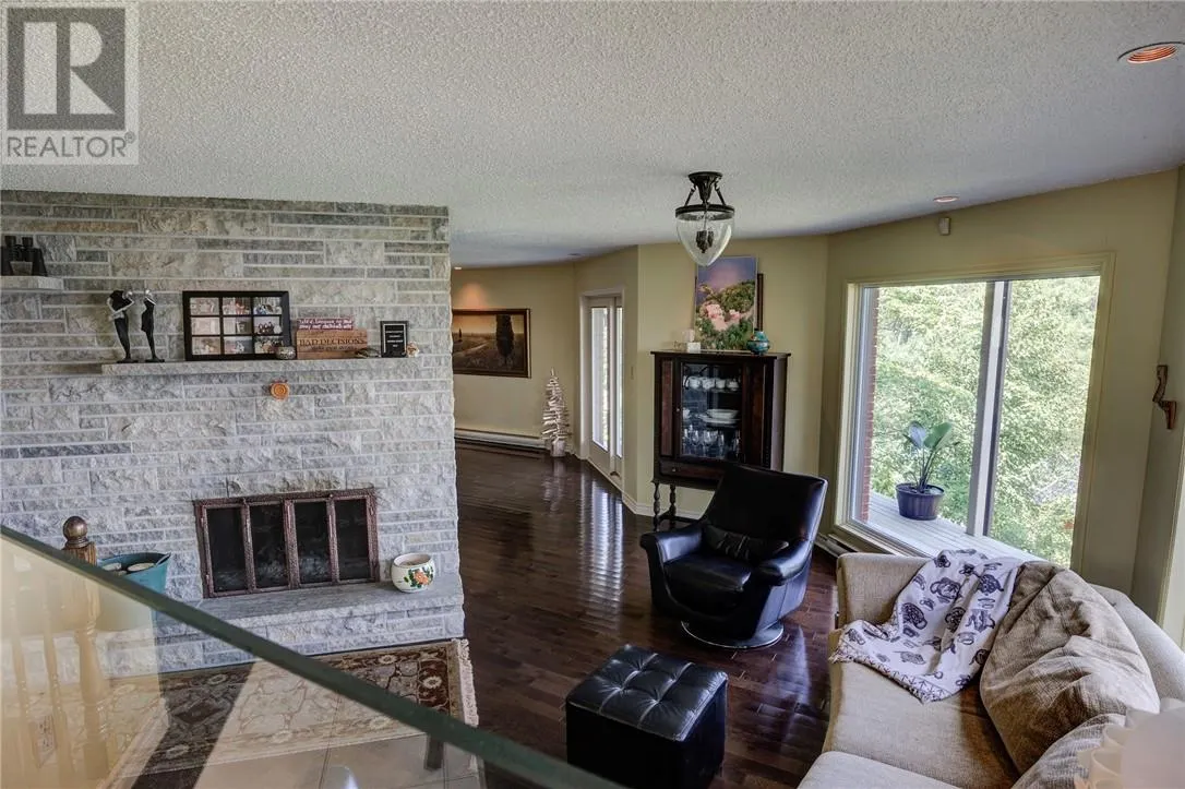 1380 Keast Drive