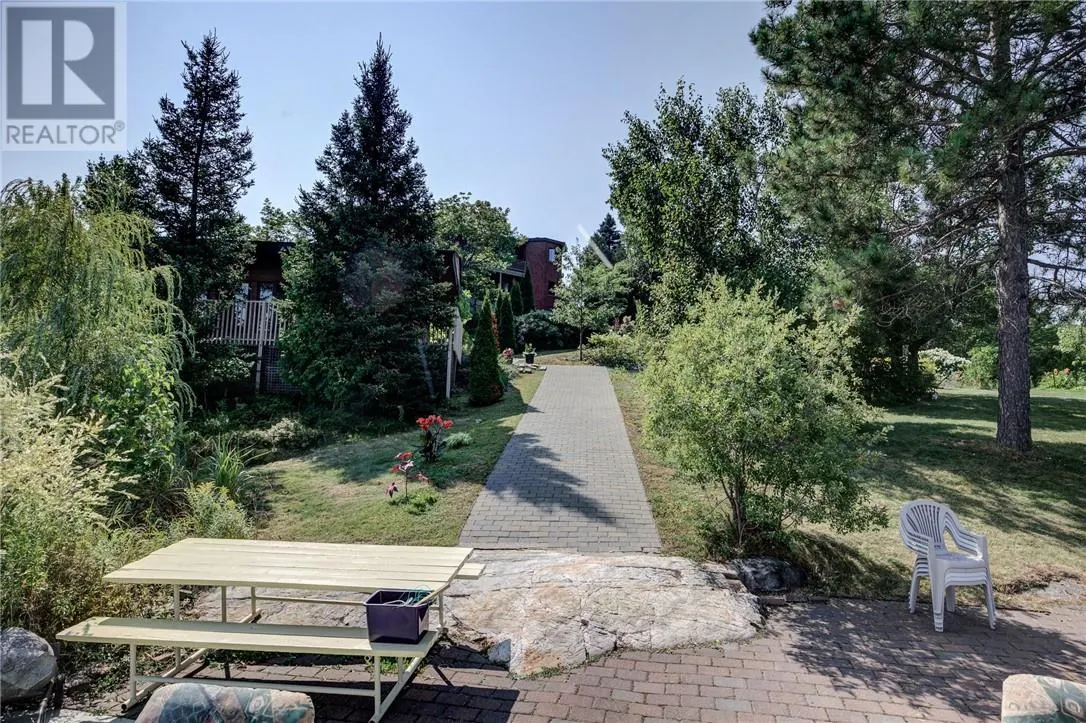 1380 Keast Drive