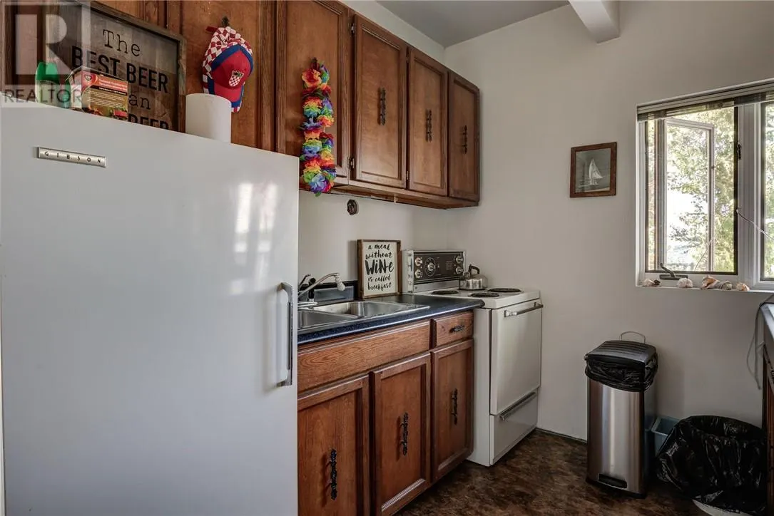 1380 Keast Drive