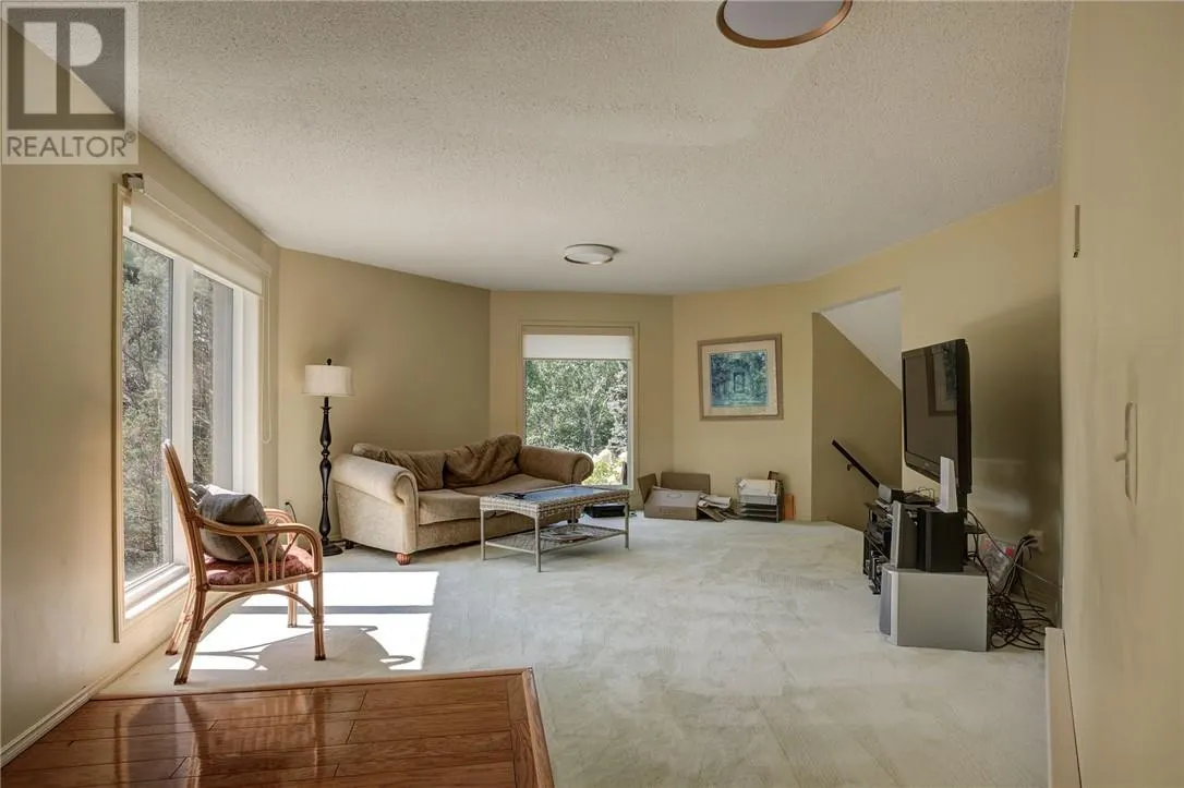 1380 Keast Drive