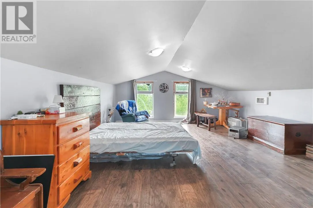 5751 BIDWELL