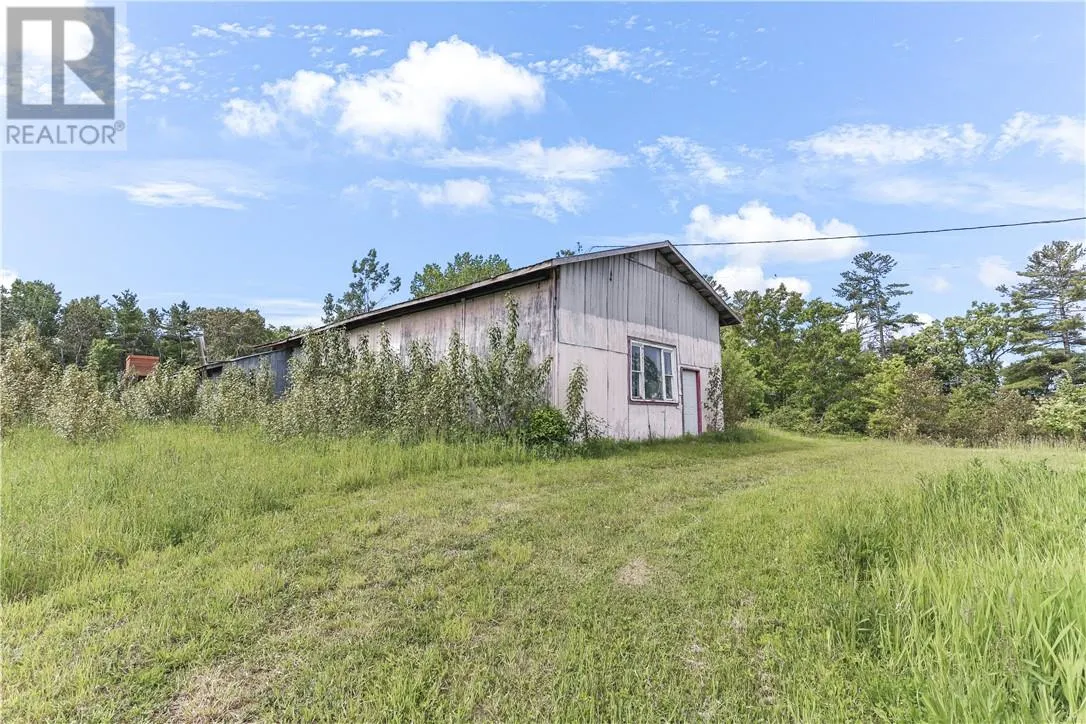 5751 BIDWELL