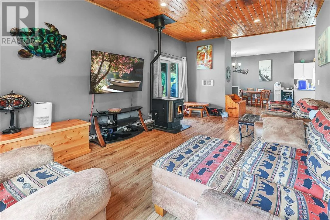 5751 BIDWELL