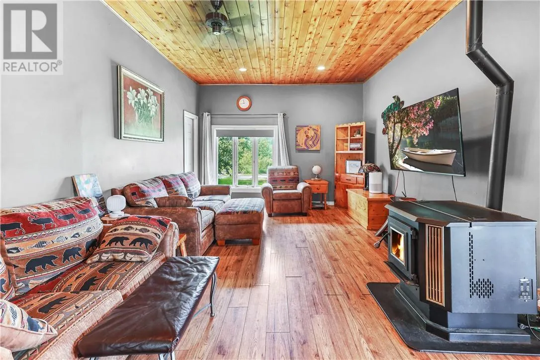 5751 BIDWELL