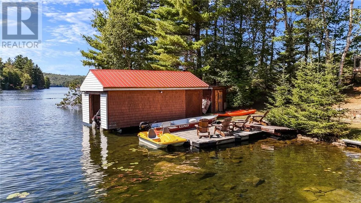 1 Windy Lake Shorty's Island