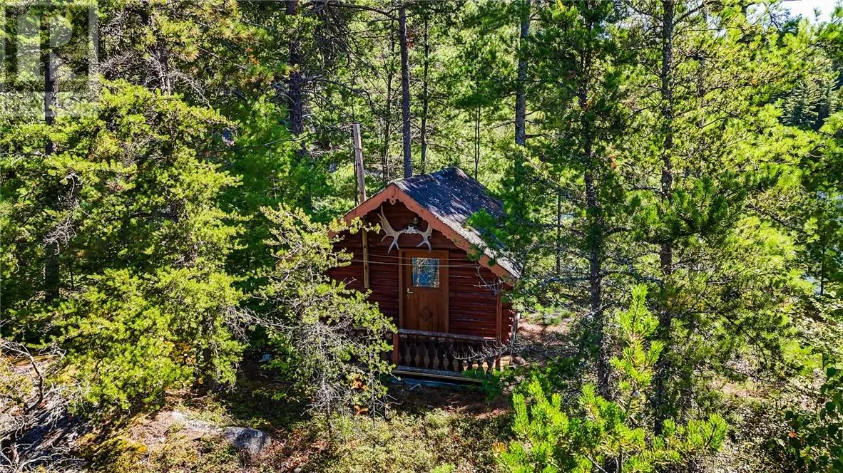 1 Windy Lake Shorty's Island