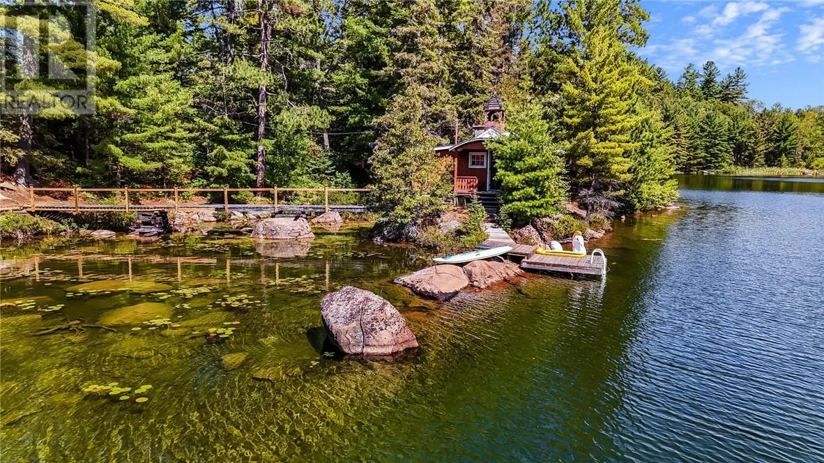 1 Windy Lake Shorty's Island