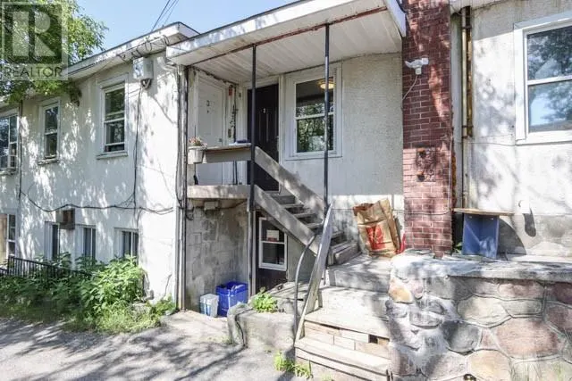 339 Victoria Street