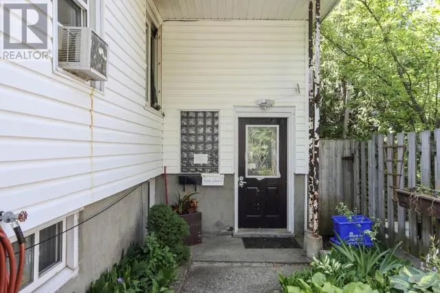 339 Victoria Street