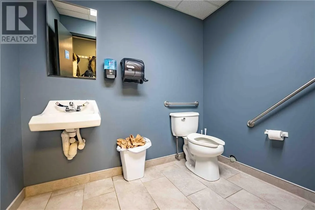1536 Lasalle Boulevard Unit# B-4
