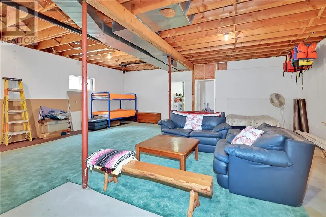 19 JANICE Drive