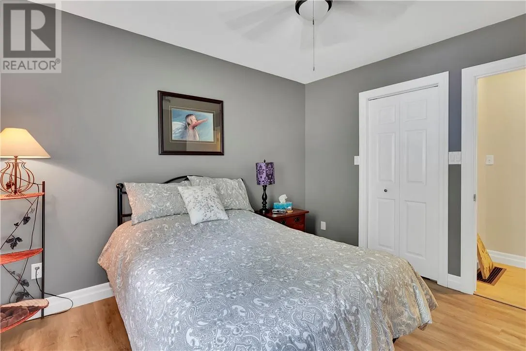 19 JANICE Drive