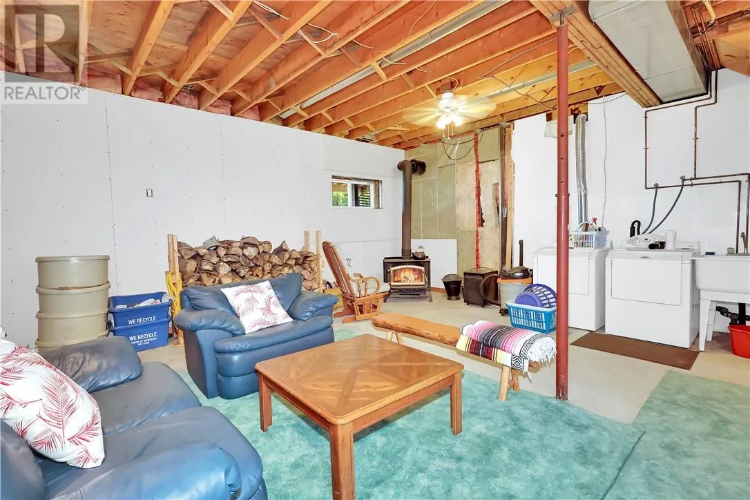 19 JANICE Drive