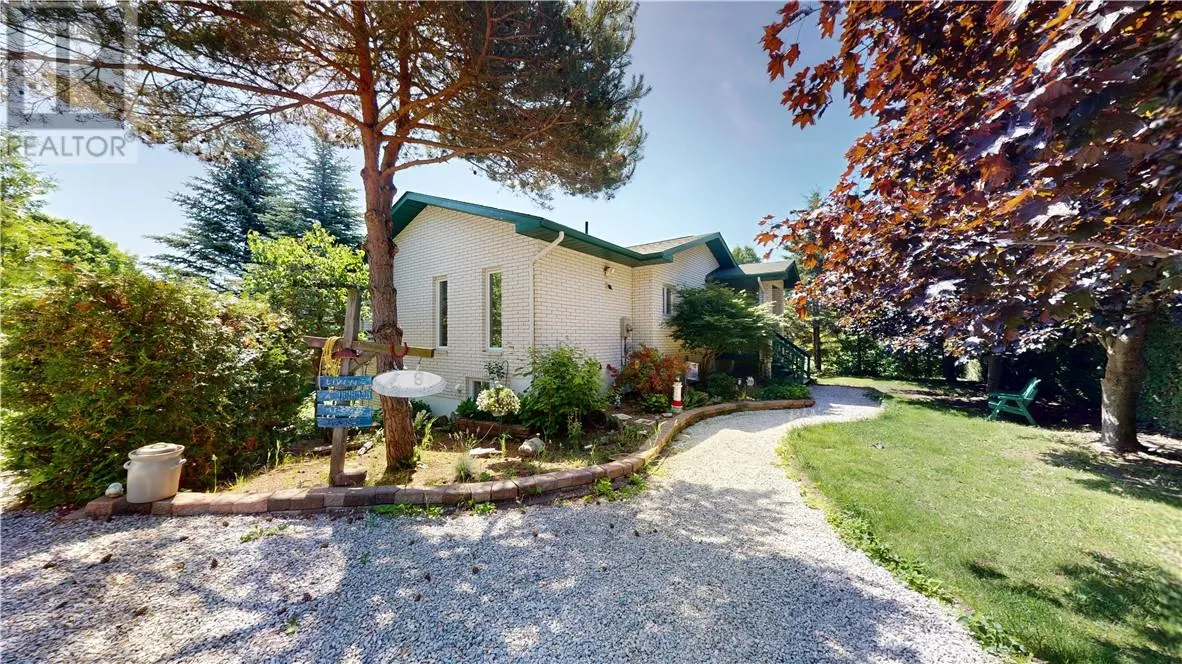 8 Pleasant View Terrace
