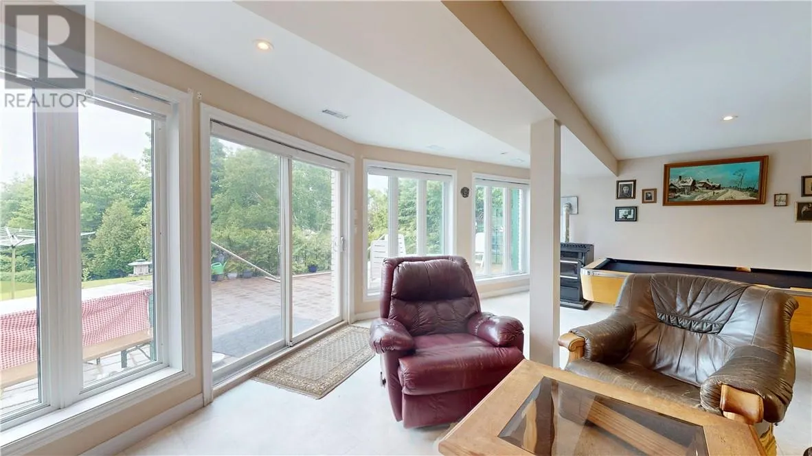 8 Pleasant View Terrace