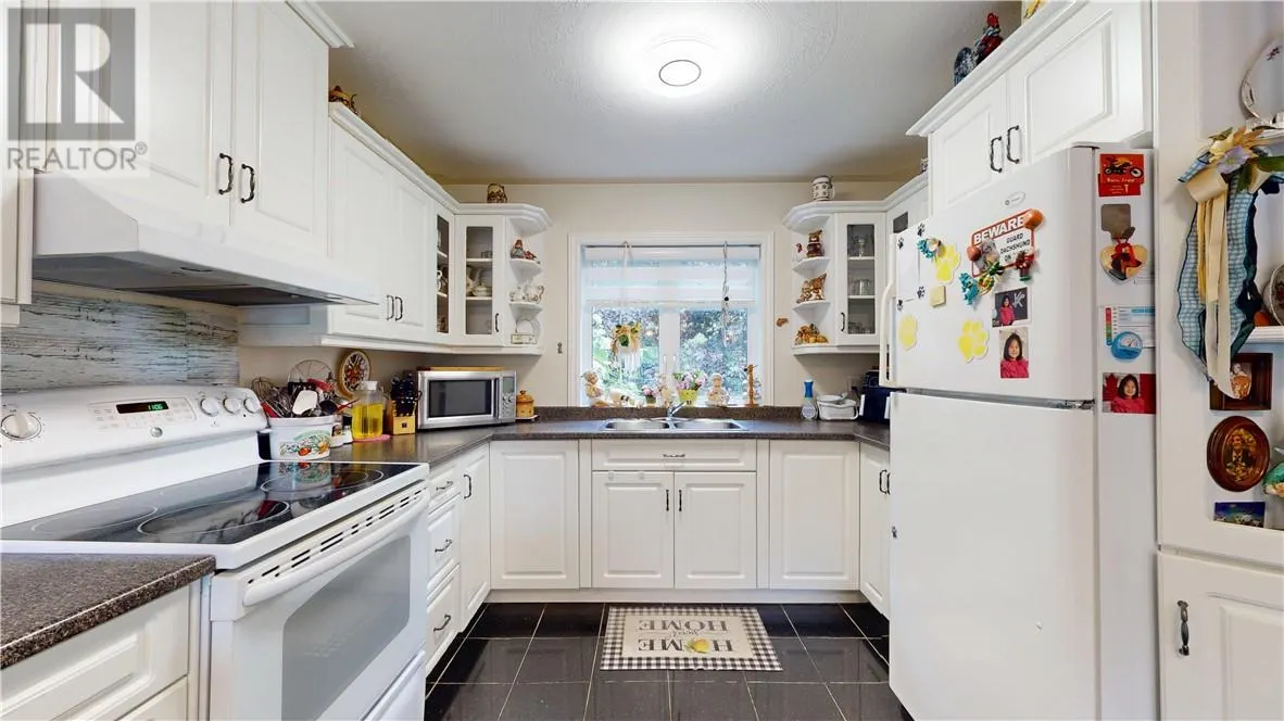 8 Pleasant View Terrace