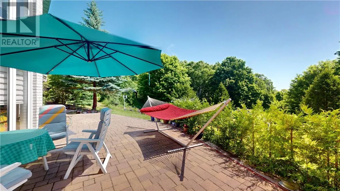 8 Pleasant View Terrace