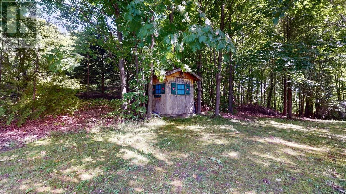 8 Pleasant View Terrace