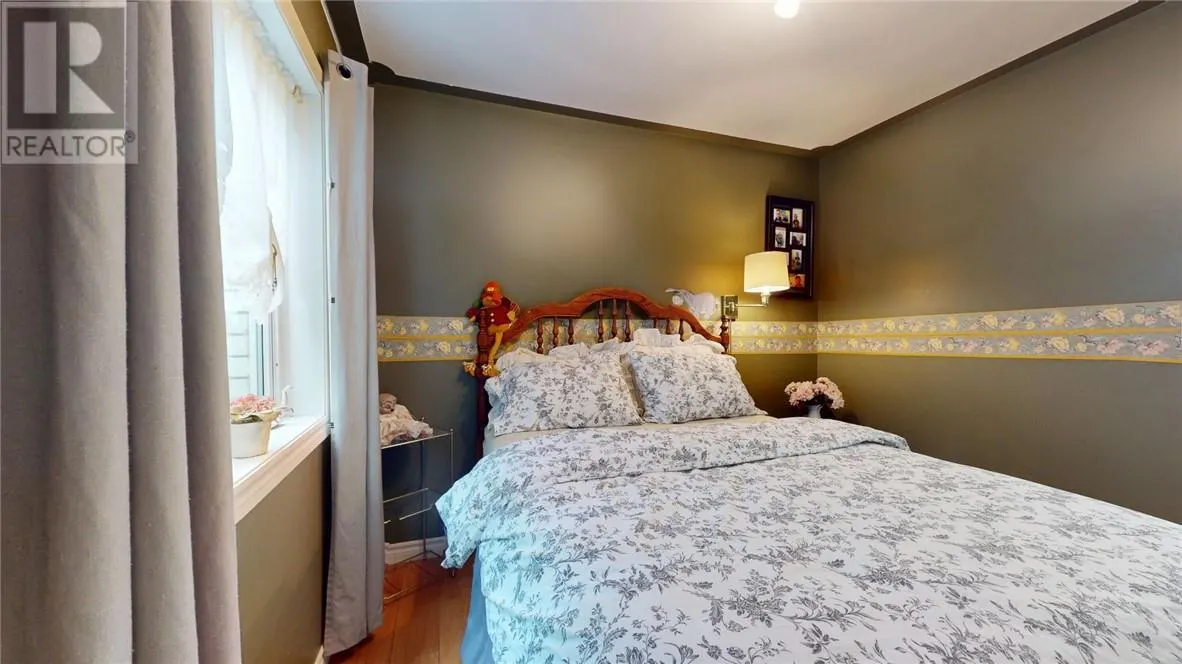 8 Pleasant View Terrace