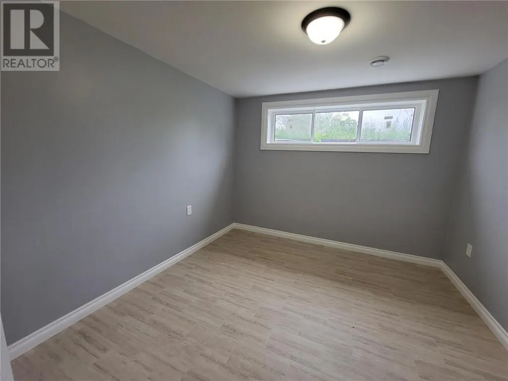 2727 Bancroft Drive