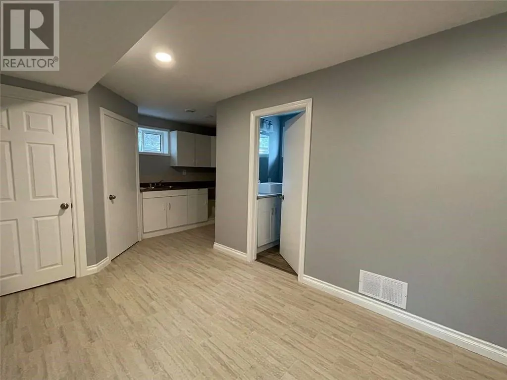 2727 Bancroft Drive