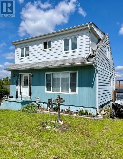 70 Spruce Ave