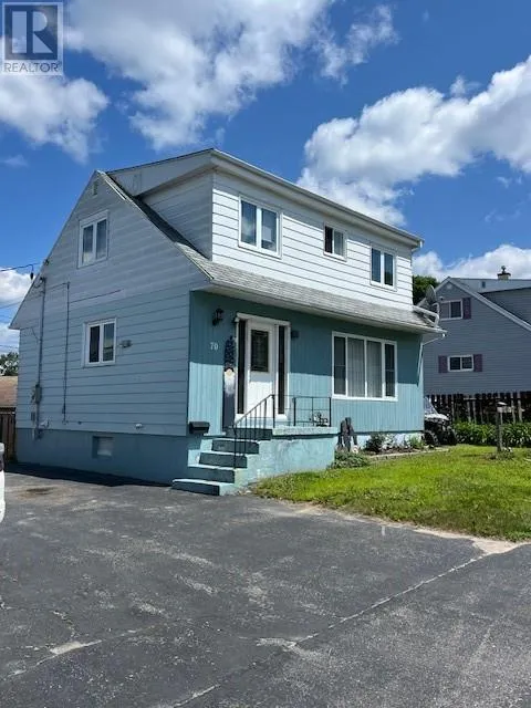 70 Spruce Ave