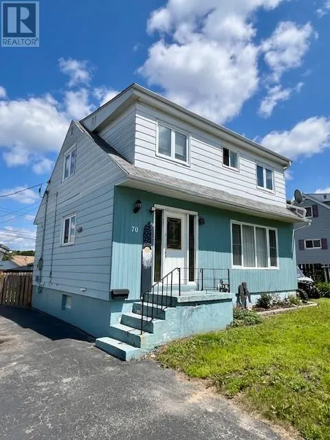 70 Spruce Ave