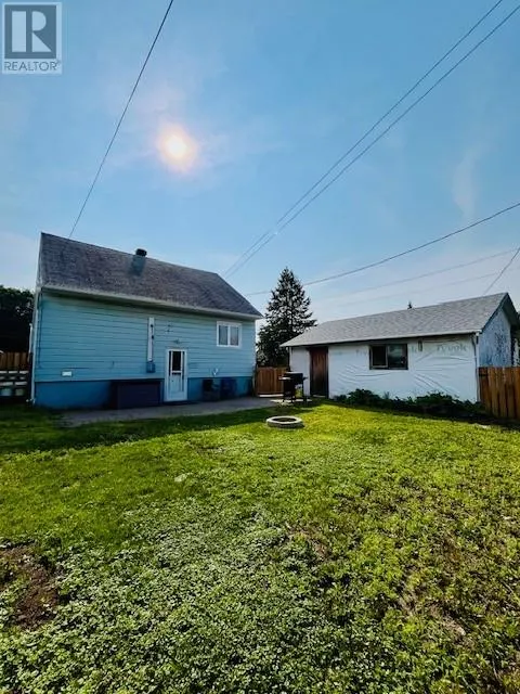 70 Spruce Ave