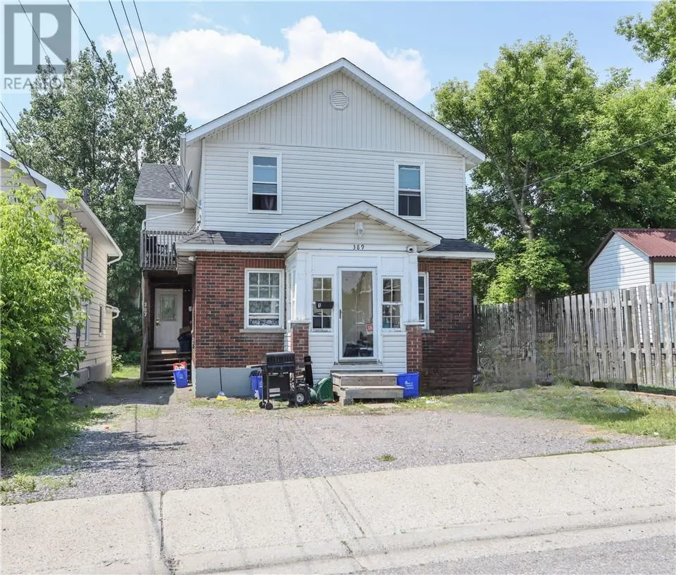 387-389 Antwerp Avenue
