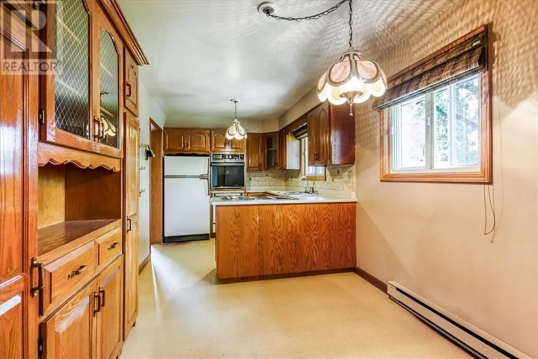 990 Delwood Court